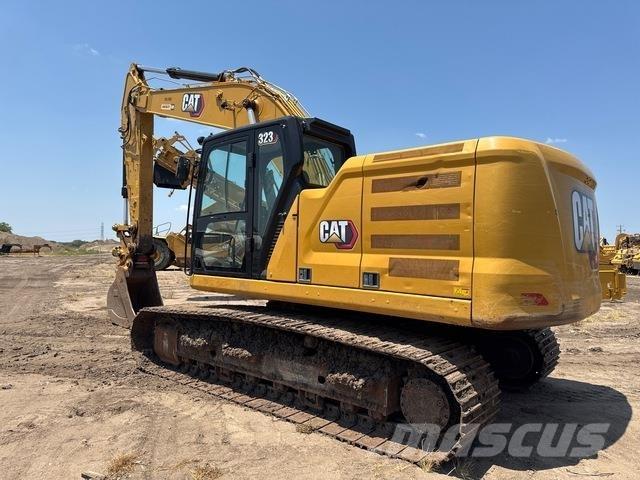 CAT 323 Raupenbagger