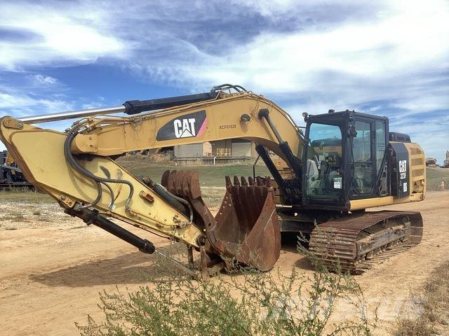 CAT 323FL Raupenbagger