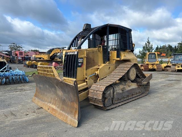 CAT 527 Bulldozer