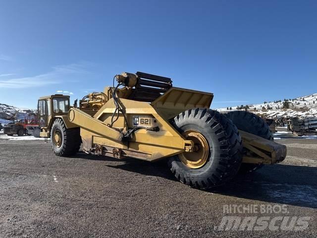 CAT 621 Schaber