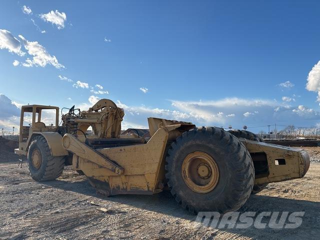 CAT 621B Schaber