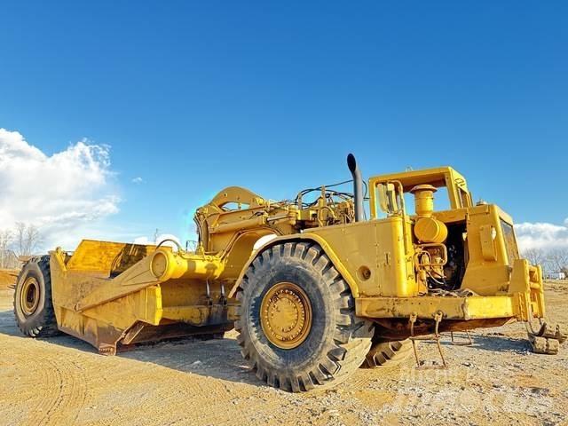 CAT 621B Schaber