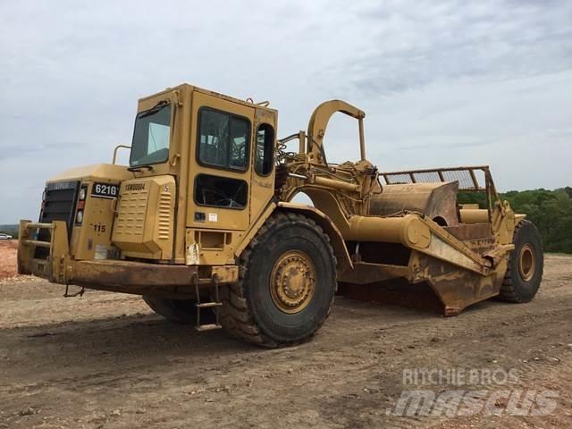 CAT 621G Schaber