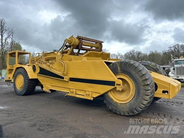 CAT 623B Schaber