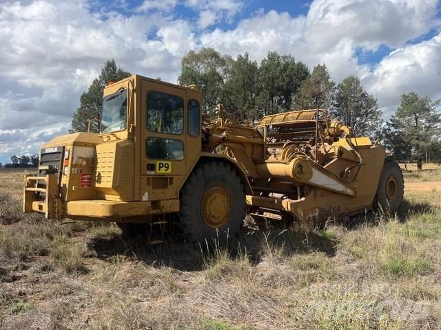 CAT 623G Schaber