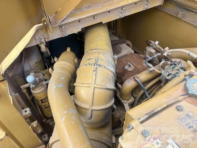 CAT 623G Schaber