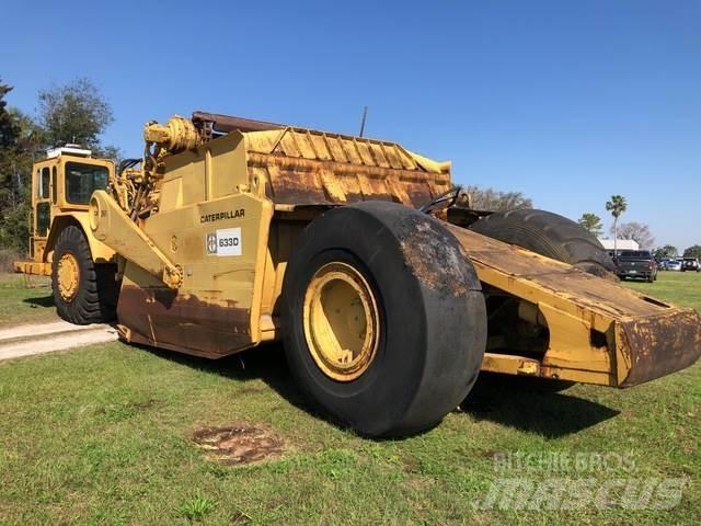CAT 633D Schaber