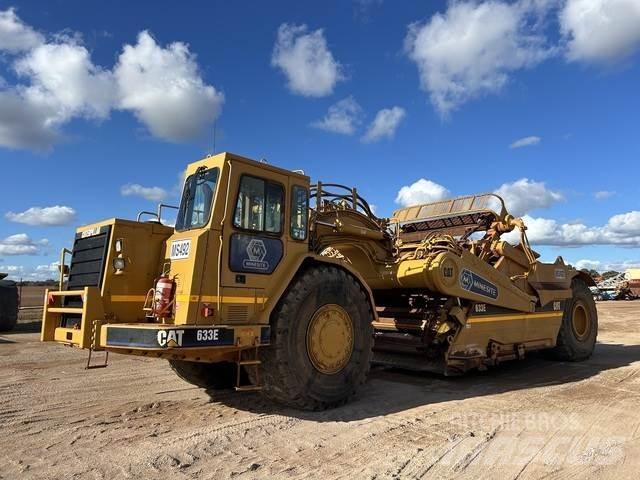 CAT 633E Schaber