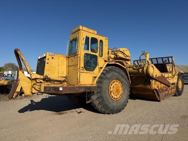 CAT 637D Schaber