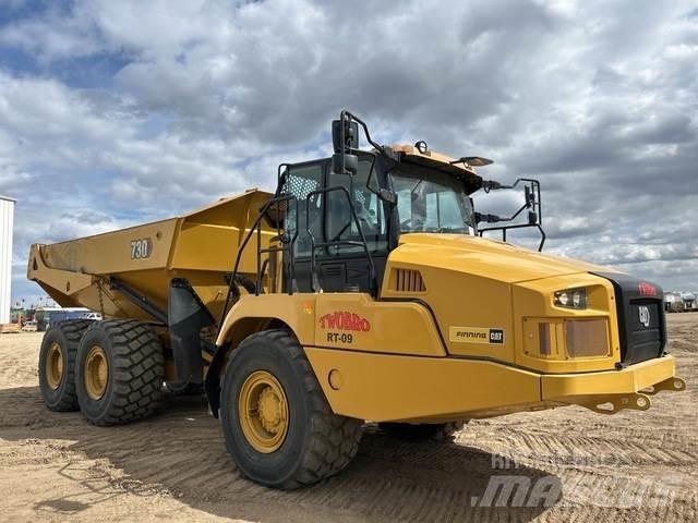 CAT 730 Dumper - Knickgelenk