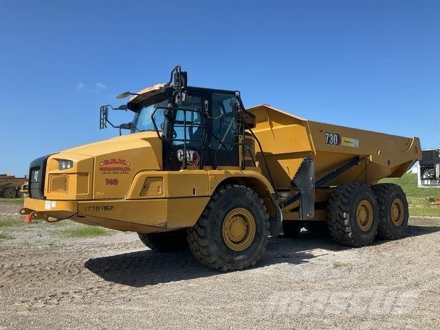 CAT 730 Dumper - Knickgelenk