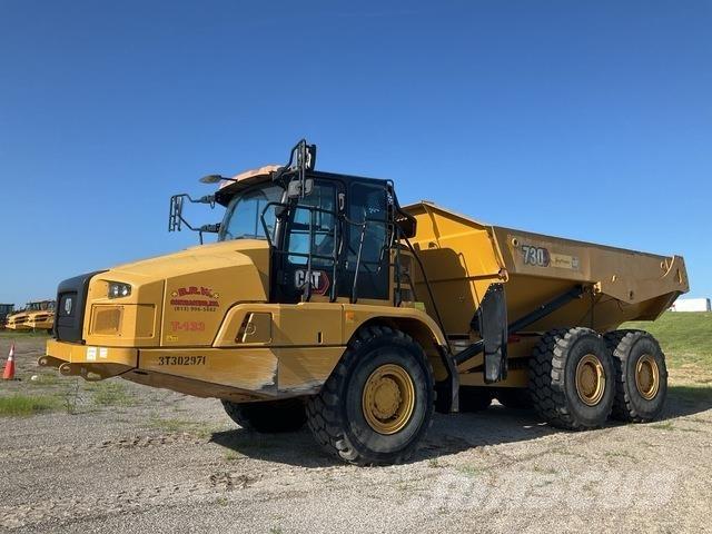 CAT 730 Dumper - Knickgelenk