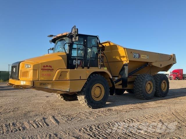 CAT 730 Dumper - Knickgelenk