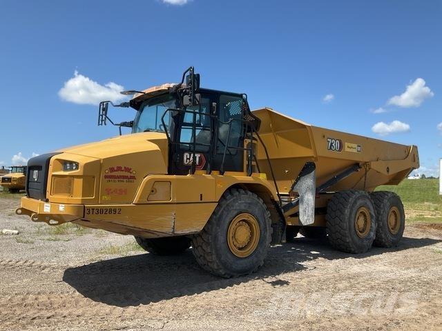 CAT 730 Dumper - Knickgelenk
