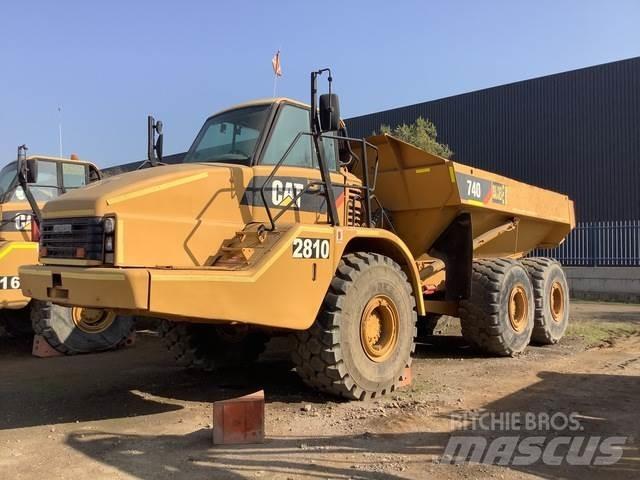 CAT 740 Dumper - Knickgelenk