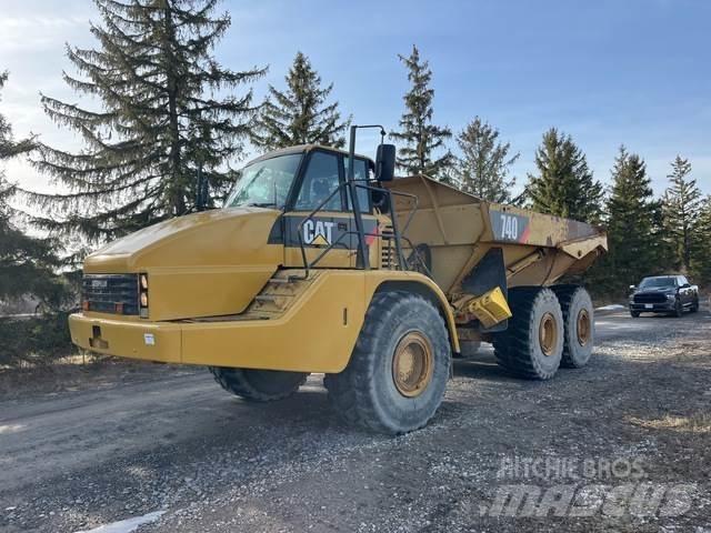 CAT 740 Dumper - Knickgelenk