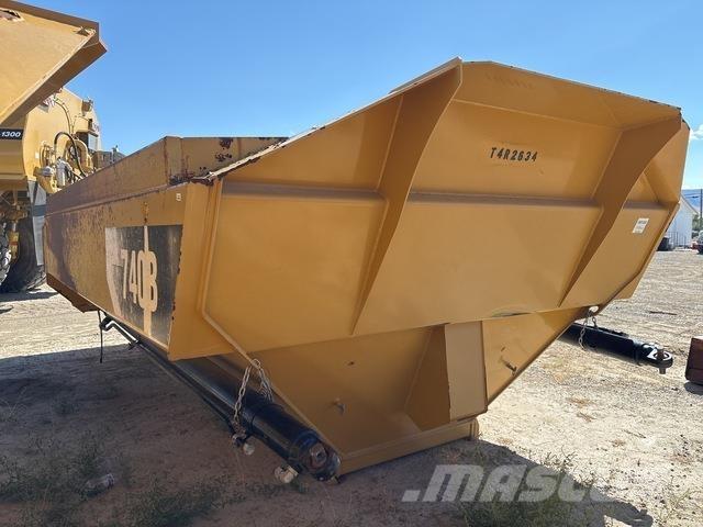 CAT 740B Transport Sonstige