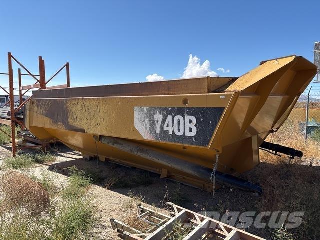 CAT 740B Transport Sonstige