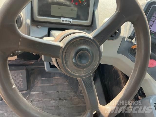 CAT 745 Dumper - Knickgelenk