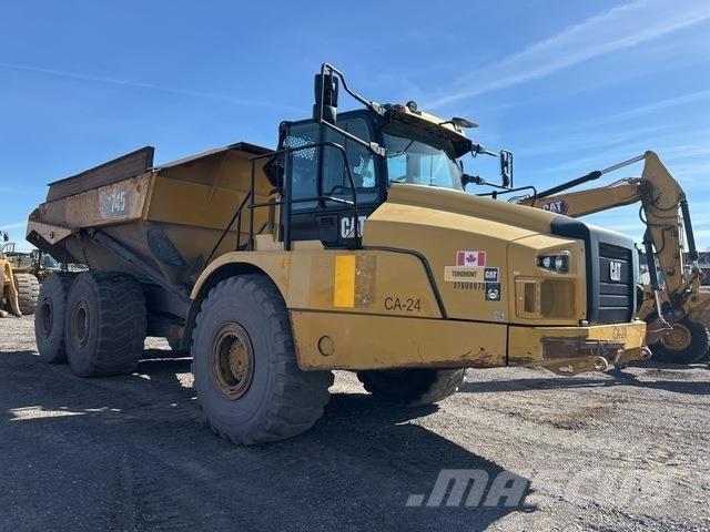 CAT 745 Dumper - Knickgelenk