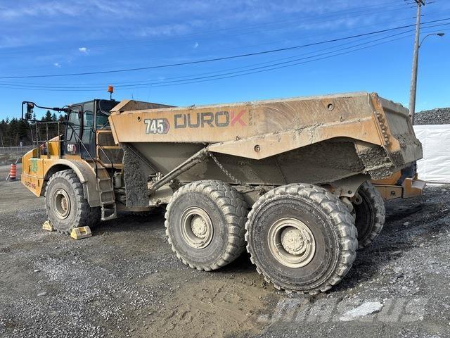 CAT 745-04 Dumper - Knickgelenk