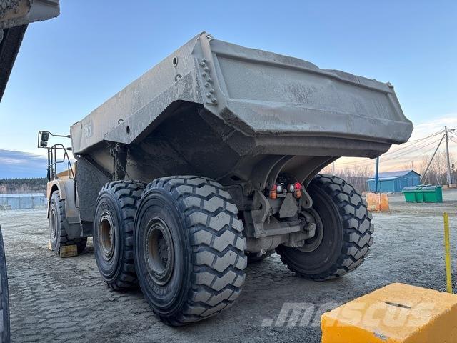 CAT 745-04 Dumper - Knickgelenk