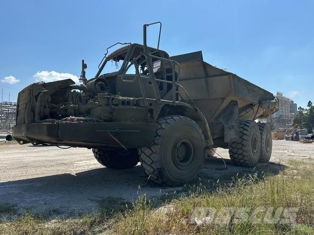 CAT 745C Dumper - Knickgelenk