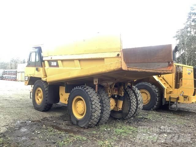 CAT 769D Dumper - Knickgelenk
