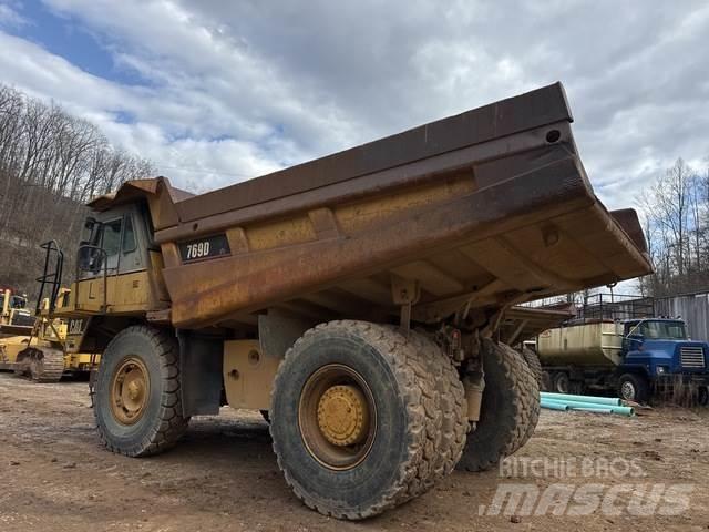 CAT 769D Dumper - Knickgelenk