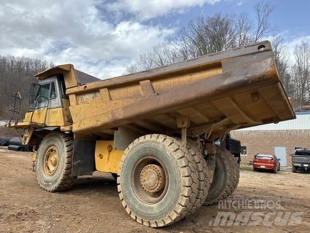 CAT 769D Dumper - Knickgelenk