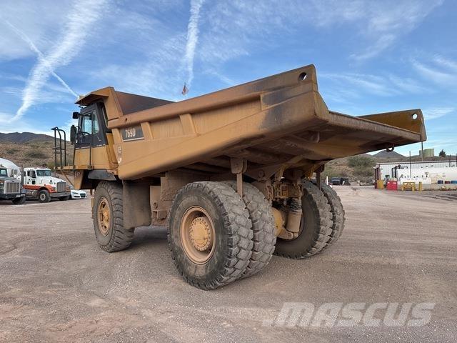 CAT 769D Dumper - Knickgelenk