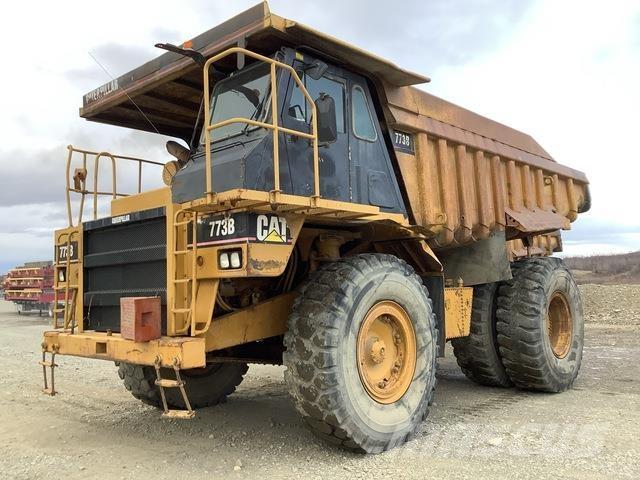 CAT 773B Dumper - Knickgelenk