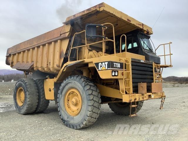 CAT 773B Dumper - Knickgelenk
