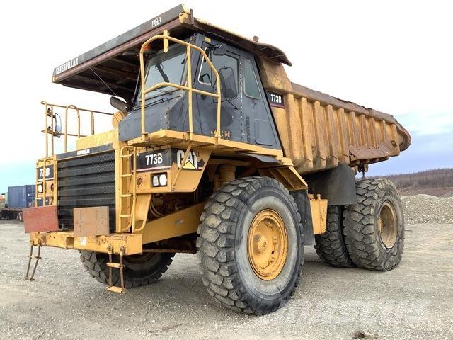 CAT 773B Dumper - Knickgelenk