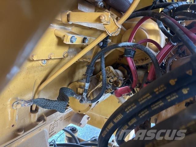 CAT 773E Dumper - Knickgelenk