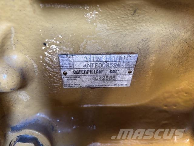 CAT 773E Dumper - Knickgelenk