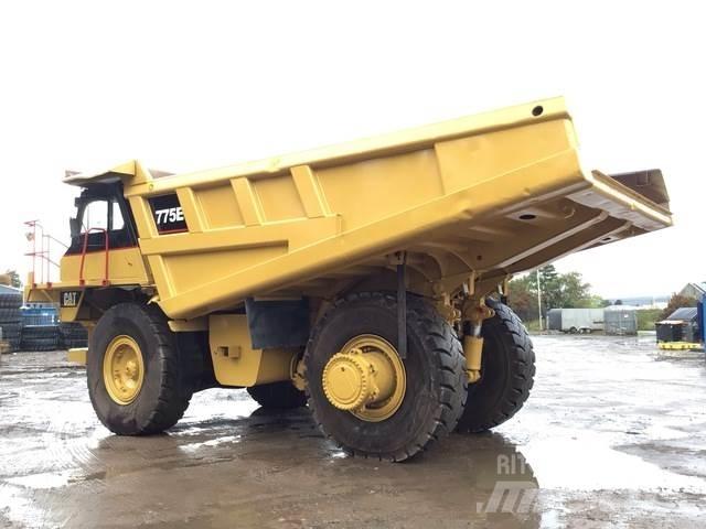 CAT 775E Dumper - Knickgelenk