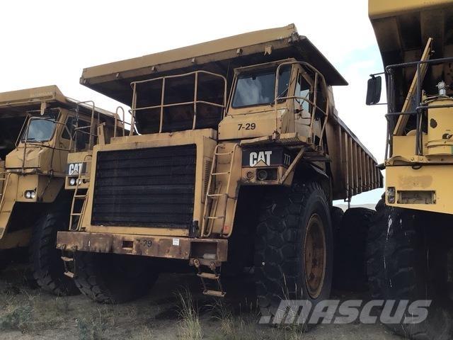 CAT 777 Dumper - Knickgelenk