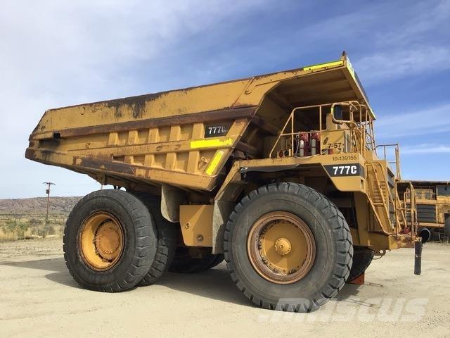 CAT 777C Dumper - Knickgelenk