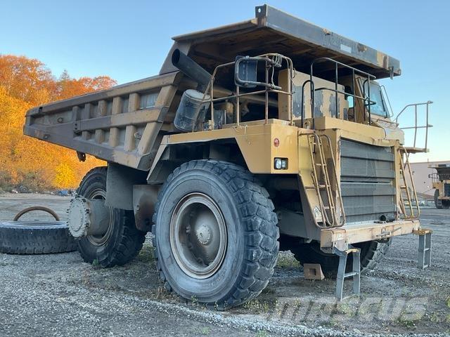CAT 777C Dumper - Knickgelenk