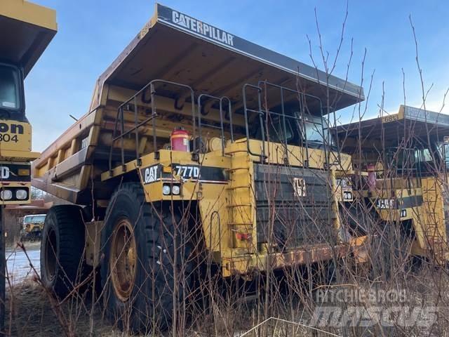CAT 777D Dumper - Knickgelenk
