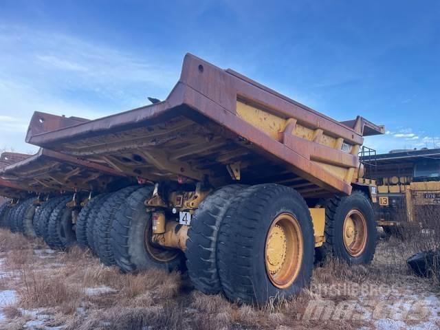 CAT 777D Dumper - Knickgelenk
