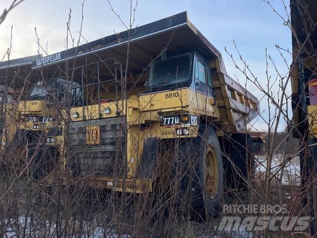 CAT 777D Dumper - Knickgelenk