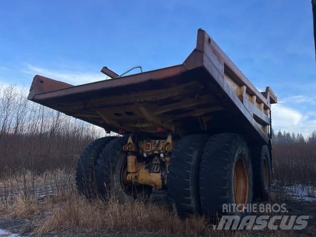 CAT 777F Dumper - Knickgelenk