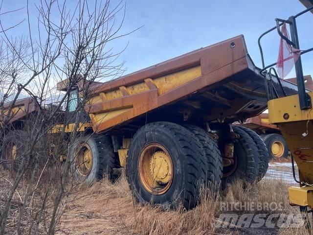 CAT 777F Dumper - Knickgelenk
