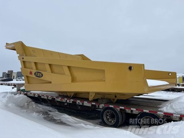 CAT 777F Transport Sonstige