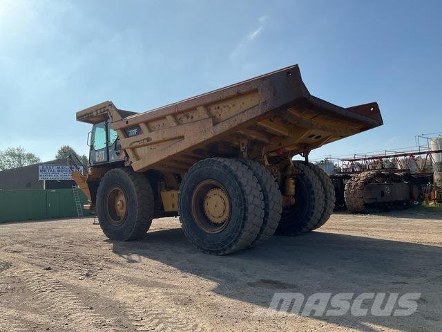 CAT 777F Dumper - Knickgelenk
