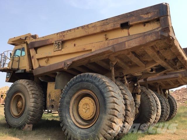 CAT 785 Dumper - Knickgelenk