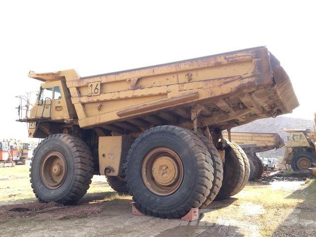 CAT 785B Dumper - Knickgelenk