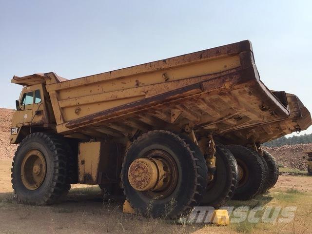 CAT 785B Dumper - Knickgelenk